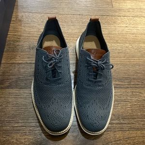 Cole Haan OG GRD STCHLT WNG OX Color: Magnet/ivory